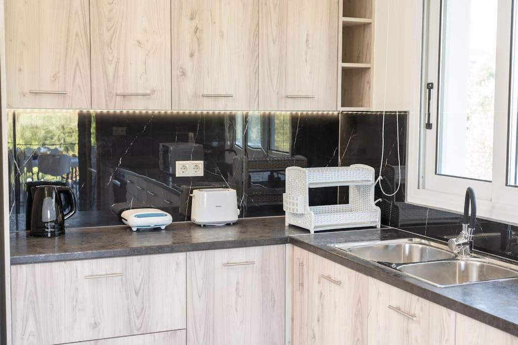 Afroditi Holiday Home- Green View Apartment Svoronata Dış mekan fotoğraf
